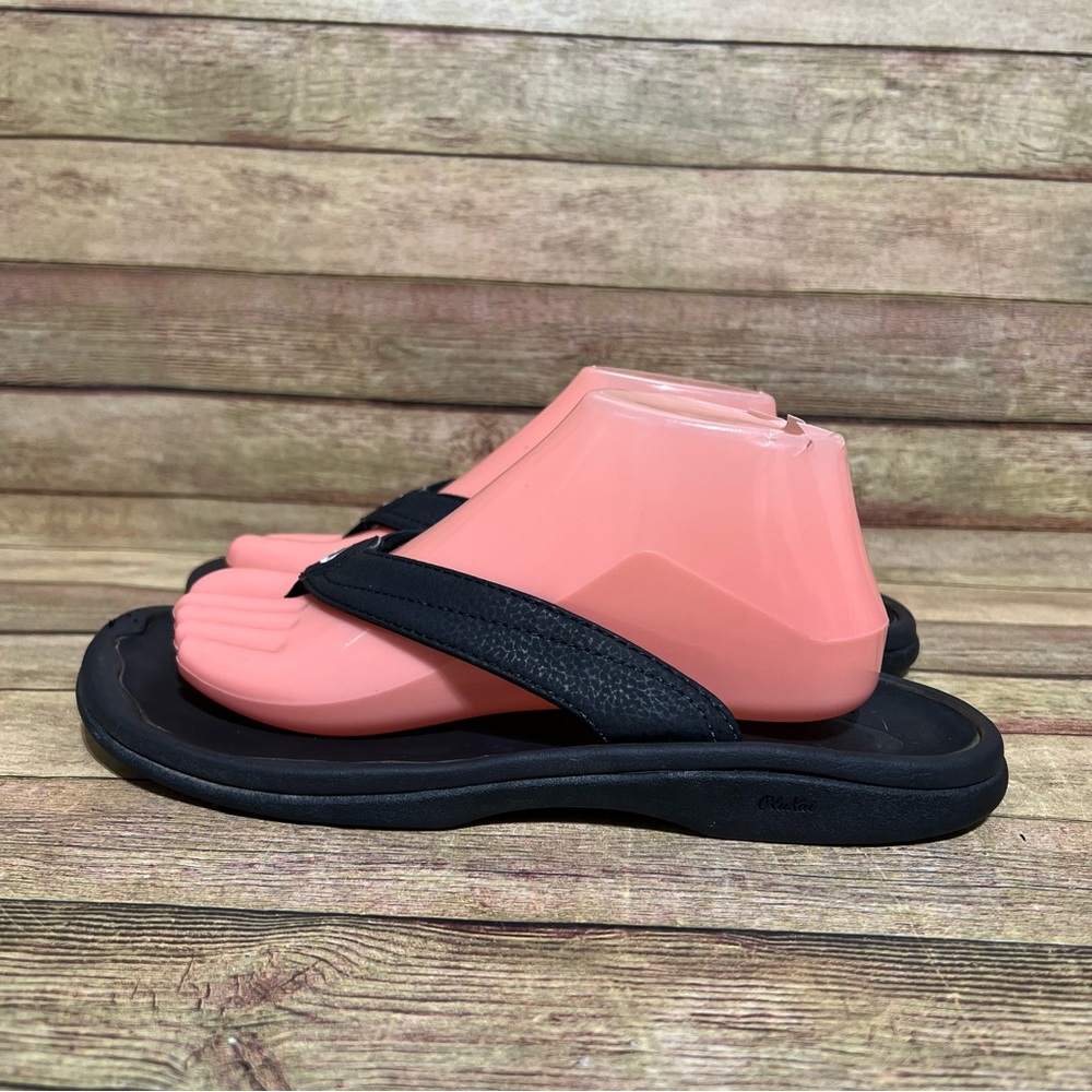 Olukai Black Ohana Thong Sandals